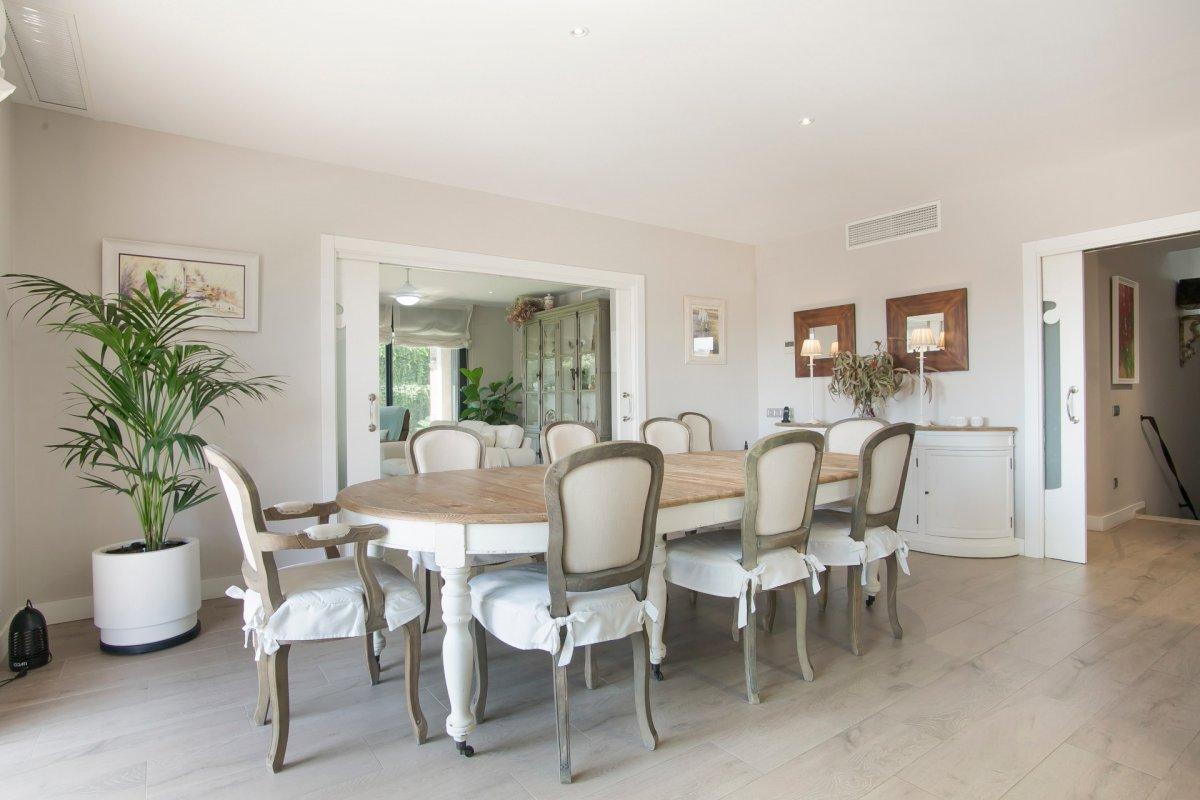 Talo Castelldefels, Barcelona, Espanja 7 makuuhuonetta, 788 m2 No. 23030