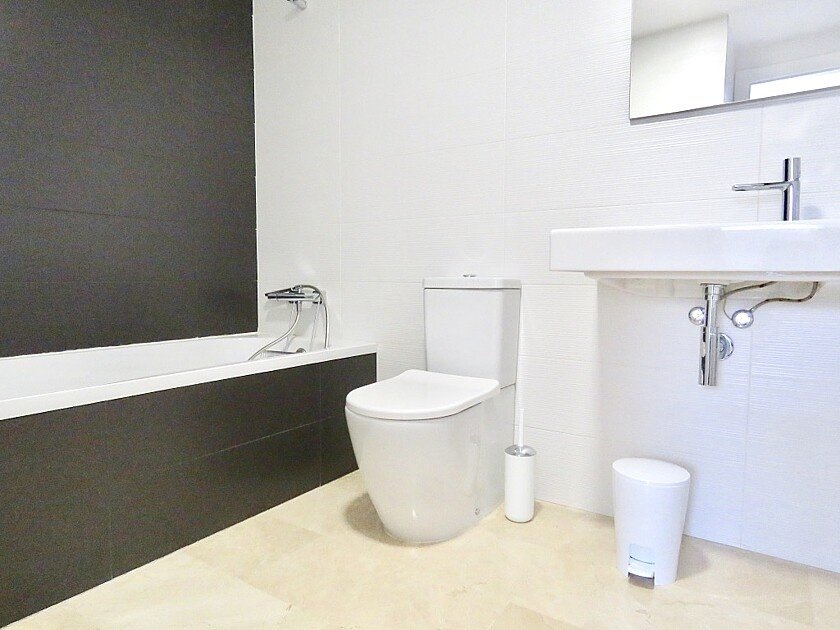 Apartment à Punta Prima, Alicante, Espagne 3 chambres, 98 m2 No. 111404