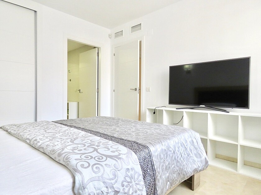 Apartment à Punta Prima, Alicante, Espagne 3 chambres, 98 m2 No. 111404