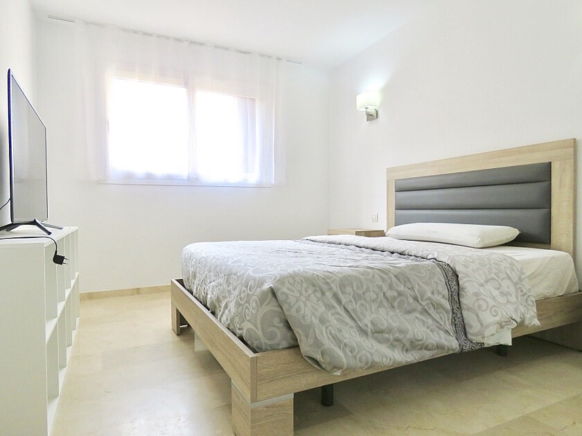 Apartment à Punta Prima, Alicante, Espagne 3 chambres, 98 m2 No. 111404
