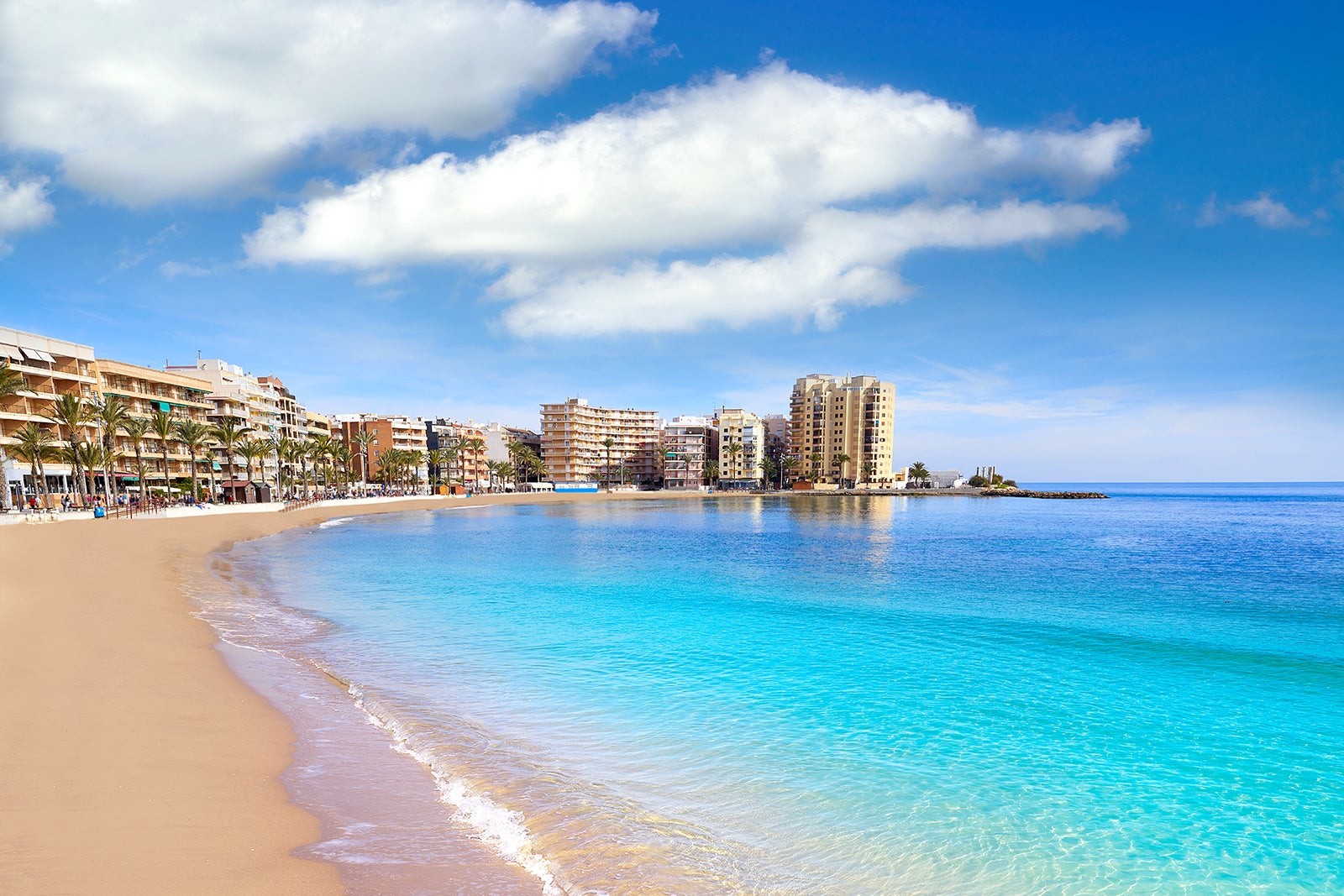 Apartment in Torrevieja, Alicante, Spain 2 bedrooms, 86 sq.m. No. 116199