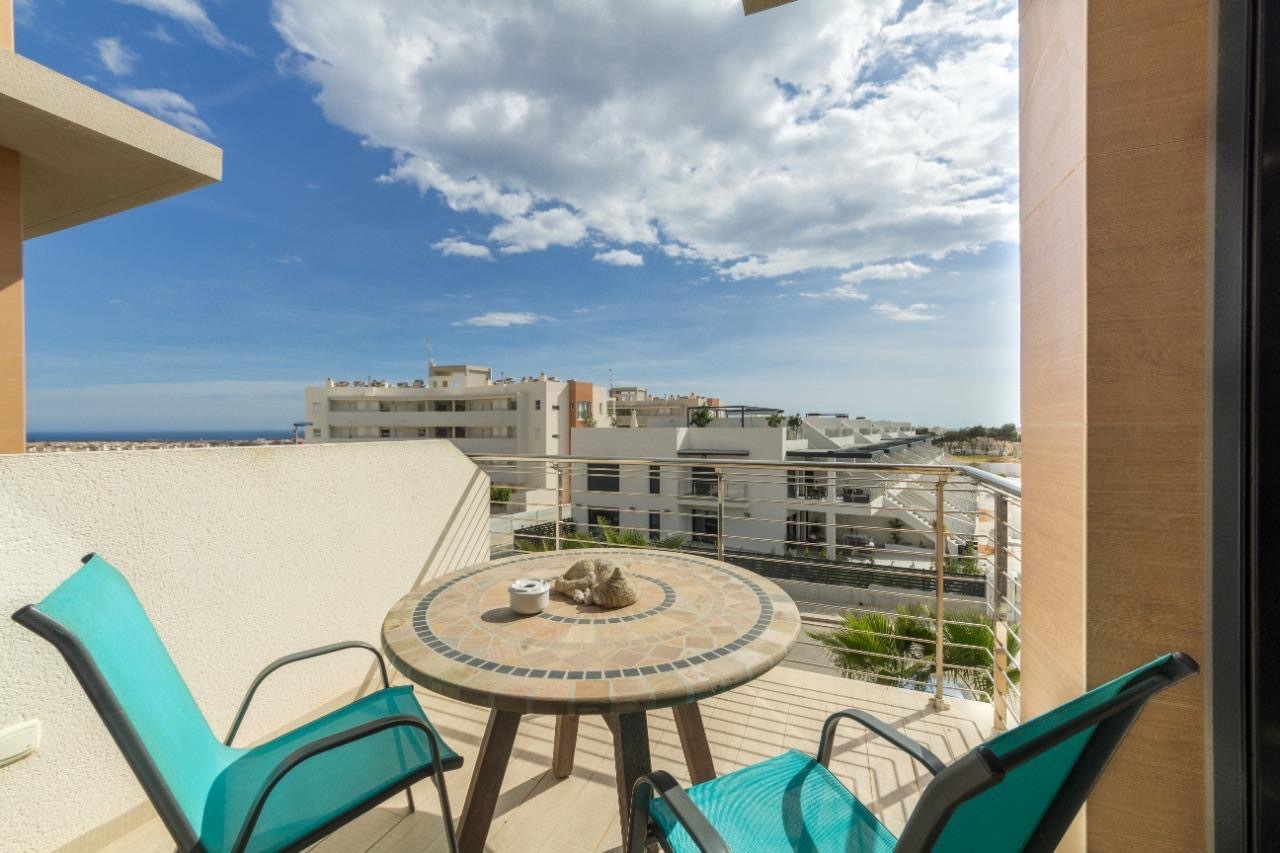 Apartment in Alicante, Spain 3 bedrooms, 96 sq.m. No. 116196
