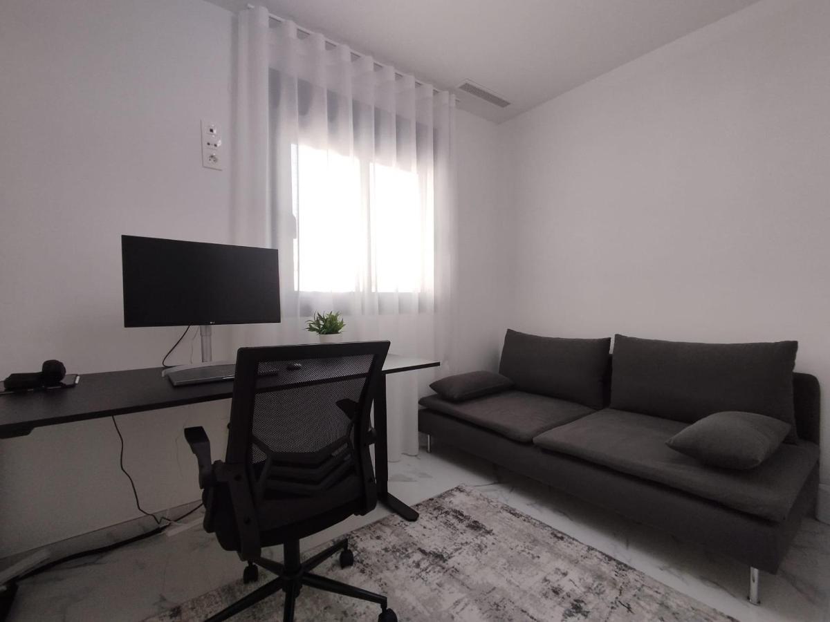 Villa in Los Montesinos, Alicante, Spain 3 bedrooms, 106 sq.m. No. 113079