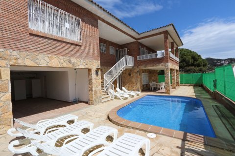 Villa in Lloret de Mar, Girona, Spanien 7 Schlafzimmer, 250 m2 Nr. 91176
