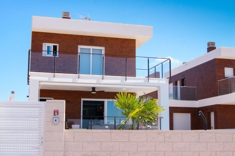 House in Gran Alacant, Alicante, Spain 4 bedrooms, 197 sq.m. No. 95473