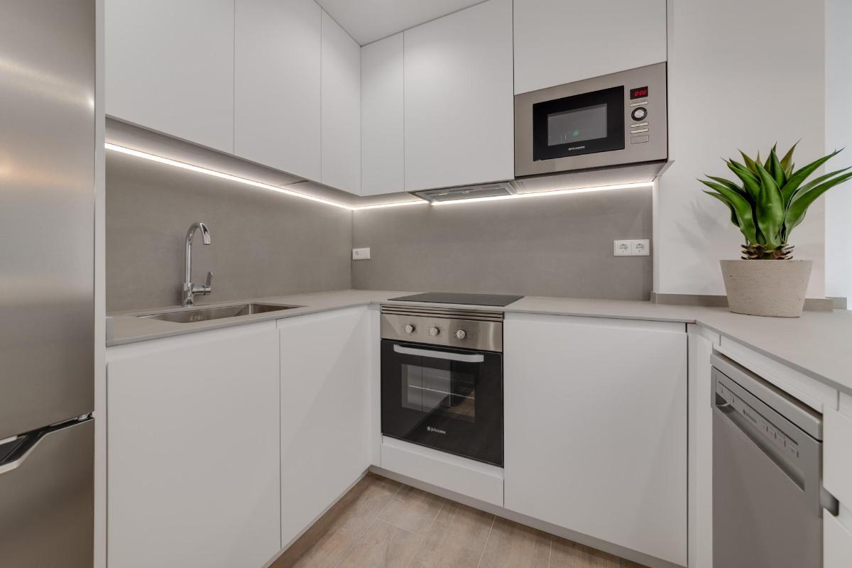 Apartment in Los Arenales Del Sol, Alicante, Spain 2 bedrooms, 117 sq.m. No. 96641