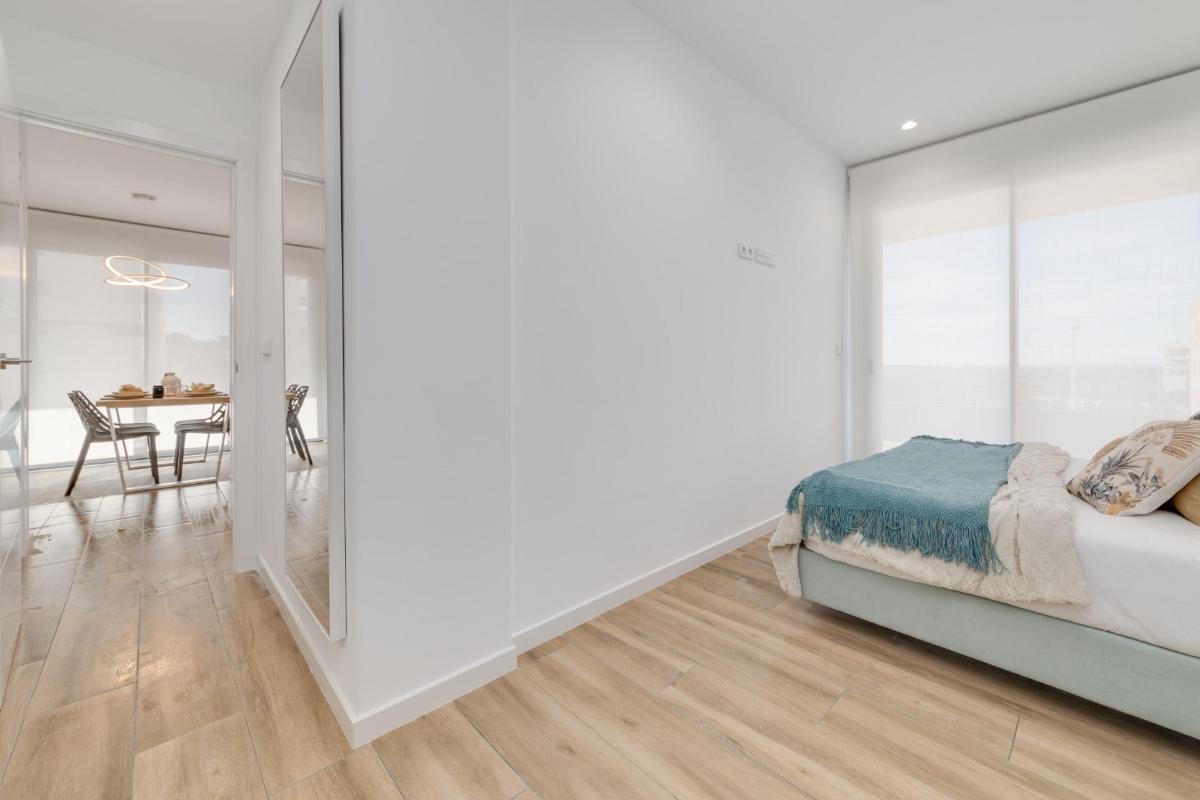 Apartment in Los Arenales Del Sol, Alicante, Spain 2 bedrooms, 117 sq.m. No. 96641