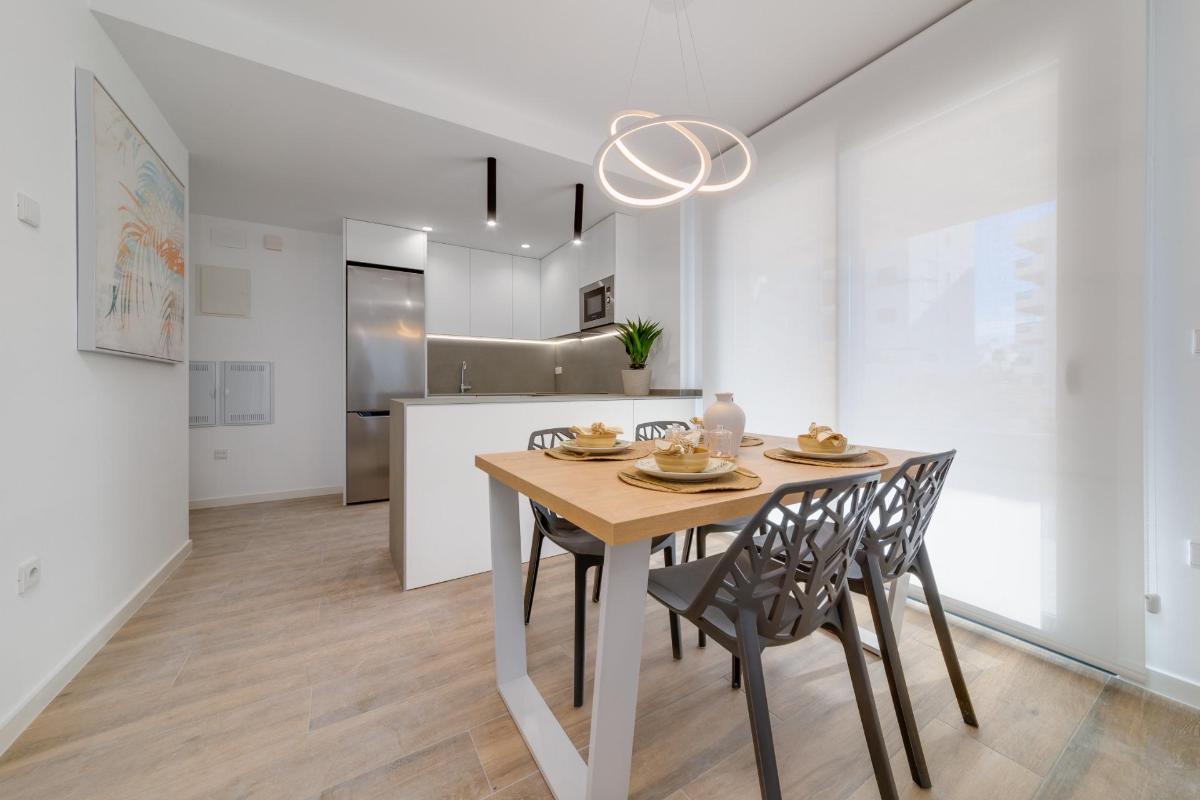 Apartment in Los Arenales Del Sol, Alicante, Spain 2 bedrooms, 117 sq.m. No. 96641