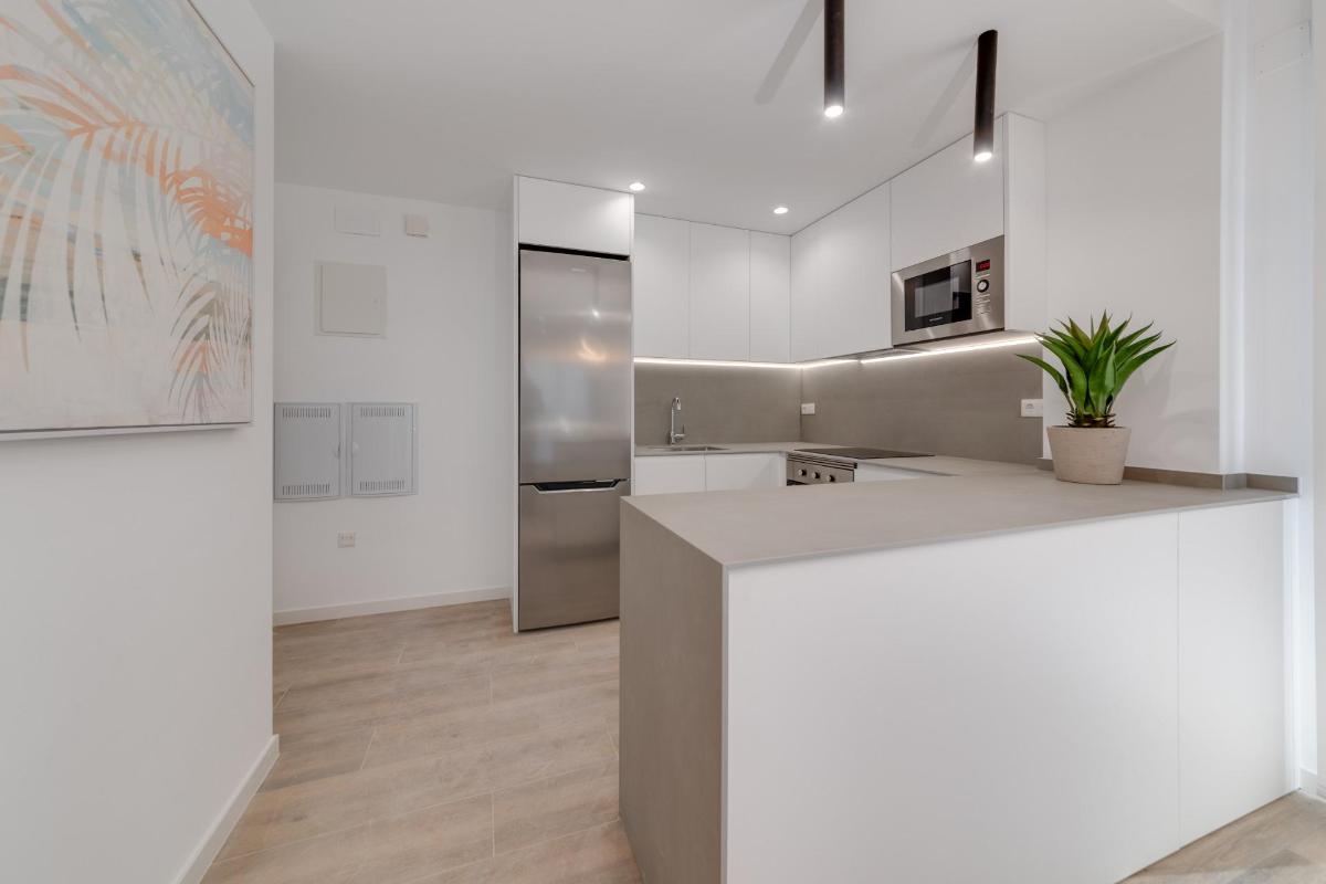 Apartment in Los Arenales Del Sol, Alicante, Spain 2 bedrooms, 117 sq.m. No. 96641