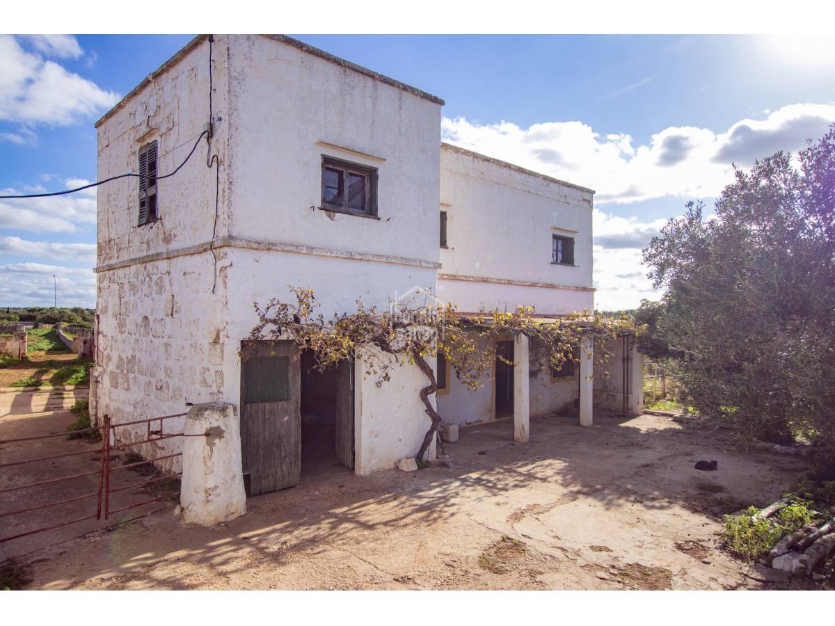 Сasa en Ciutadella De Menorca, Menorca, España 3 dormitorios, 593 m2 No. 90911