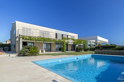 Huvila Son Veri, Mallorca, Espanja 4 makuuhuonetta, 745 m2 No. 103759