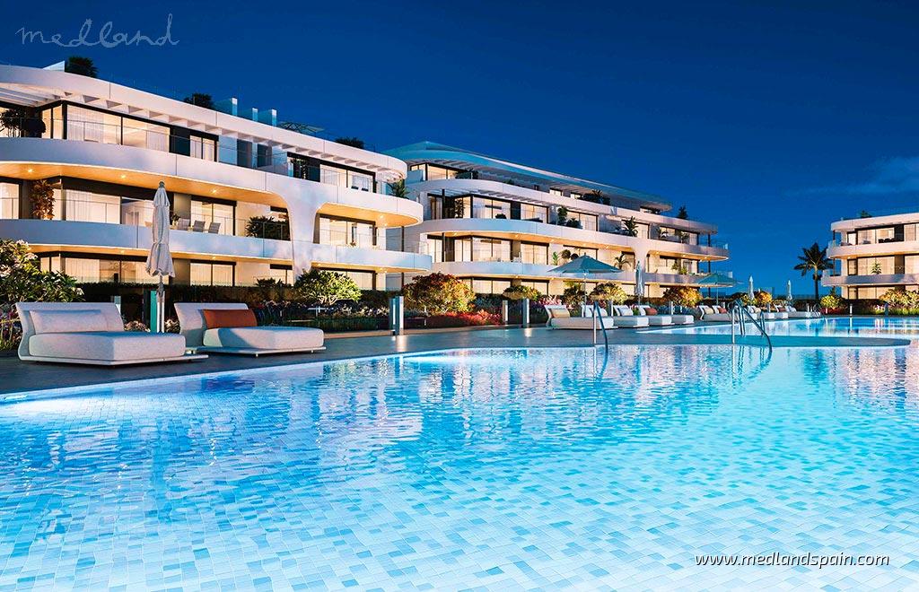 Apartamento en Estepona, Málaga, España 3 dormitorios, 194 m2 No. 105179