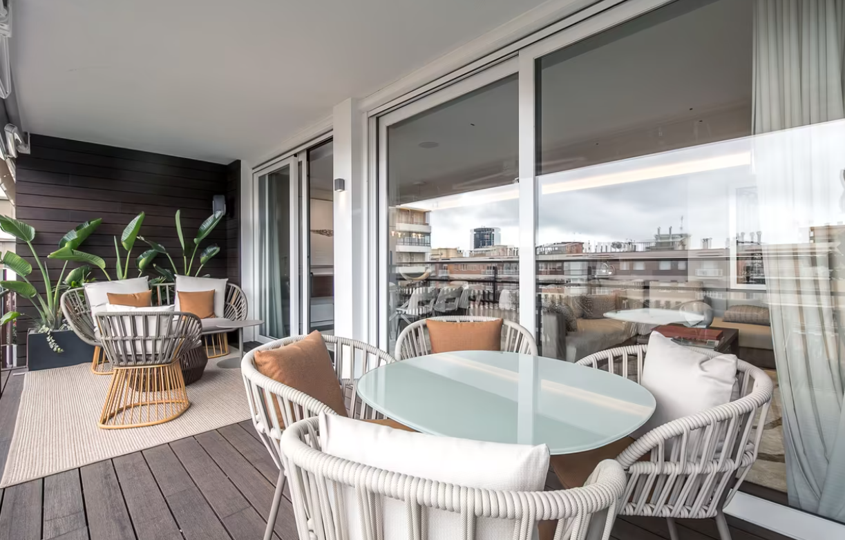 Huoneisto Barcelona, Espanja 2 makuuhuonetta, 140 m2 No. 49482