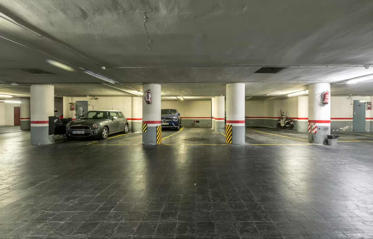 Huoneisto Barcelona, Espanja 2 makuuhuonetta, 140 m2 No. 49482