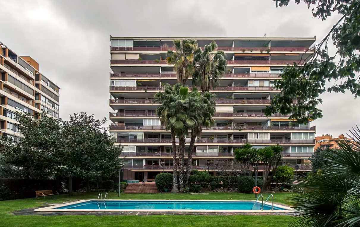 Huoneisto Barcelona, Espanja 2 makuuhuonetta, 140 m2 No. 49482