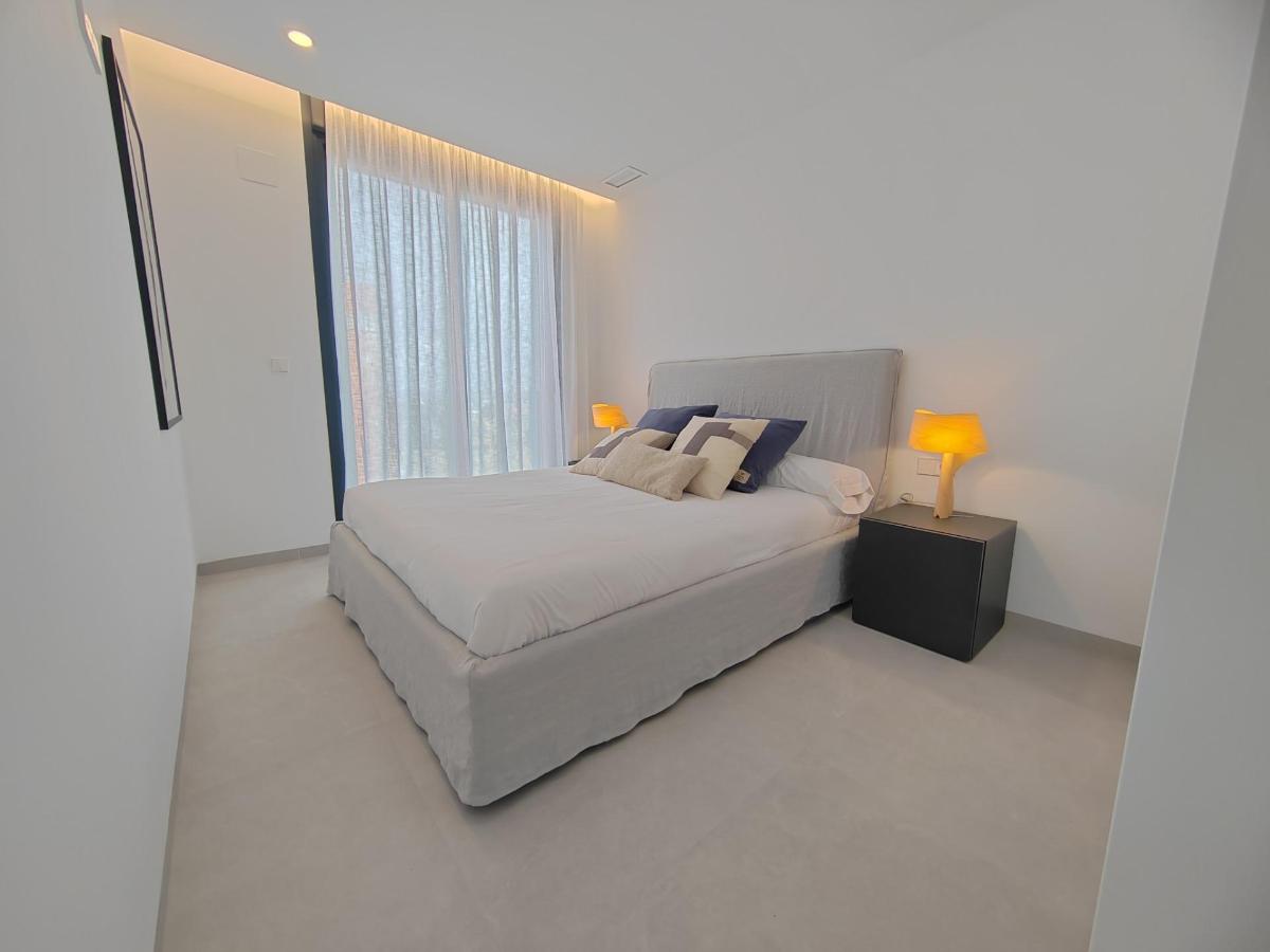 Villa a Ciudad Quesada, Alicante, Spagna 4 camere da letto, 275 mq. N° 100051