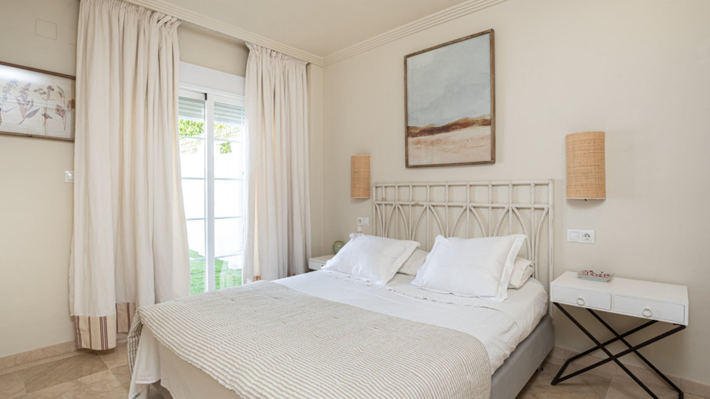 Apartamento en Marbella, Málaga, España 3 dormitorios, 231 m2 No. 93104