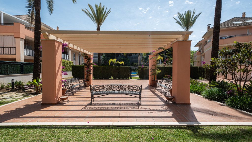 Apartamento en Marbella, Málaga, España 3 dormitorios, 231 m2 No. 93104