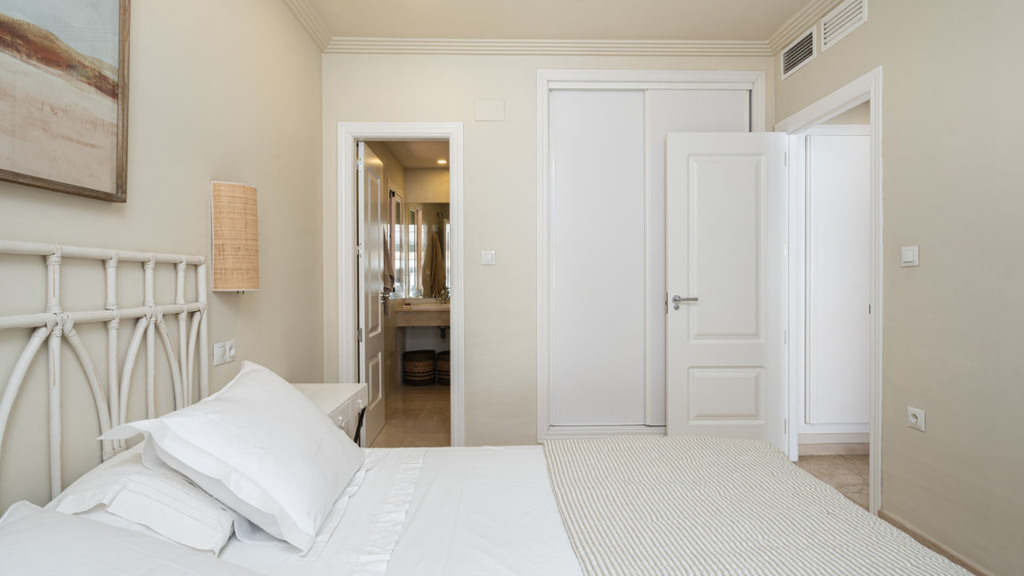Apartamento en Marbella, Málaga, España 3 dormitorios, 231 m2 No. 93104