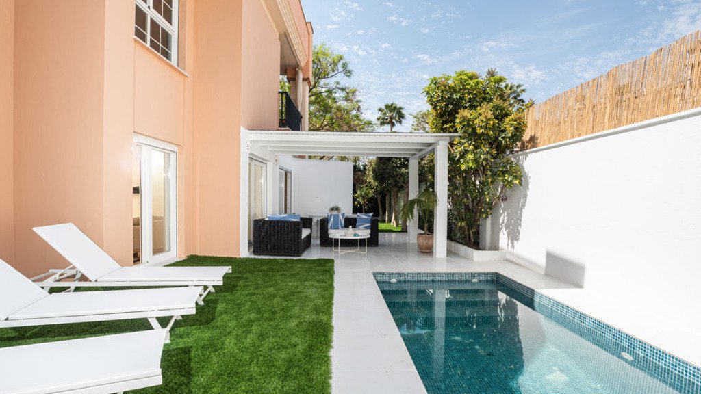 Apartamento en Marbella, Málaga, España 3 dormitorios, 231 m2 No. 93104