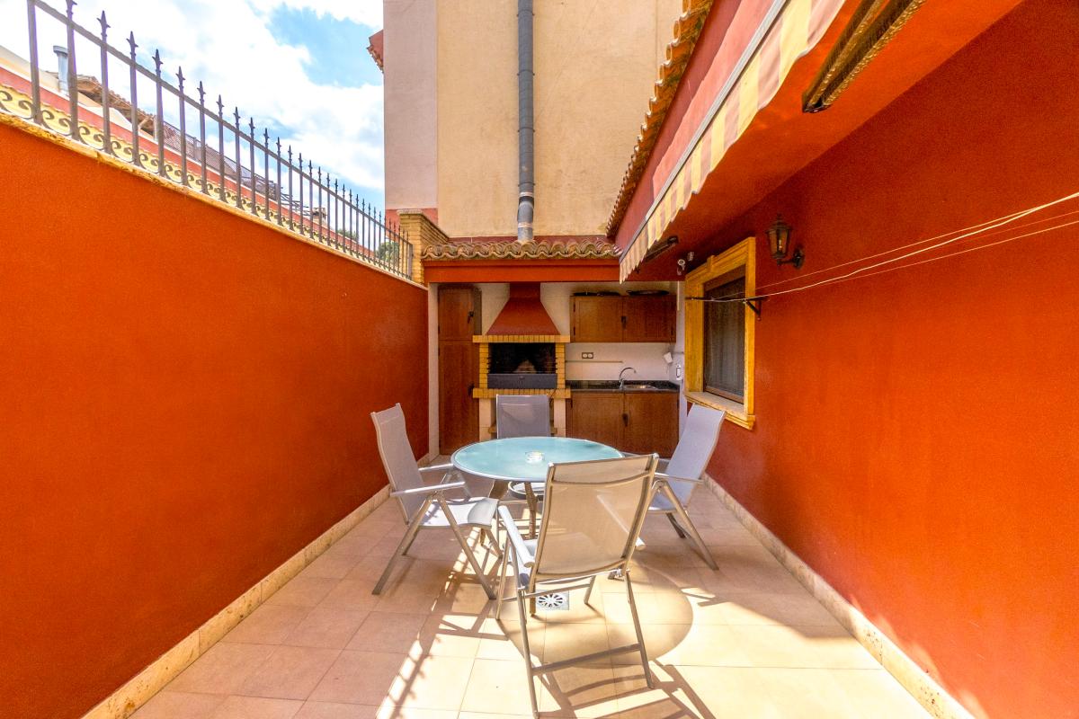 Villa i Alicante, Spanien 3 sovrum, 1 kvm. Nr. 112927