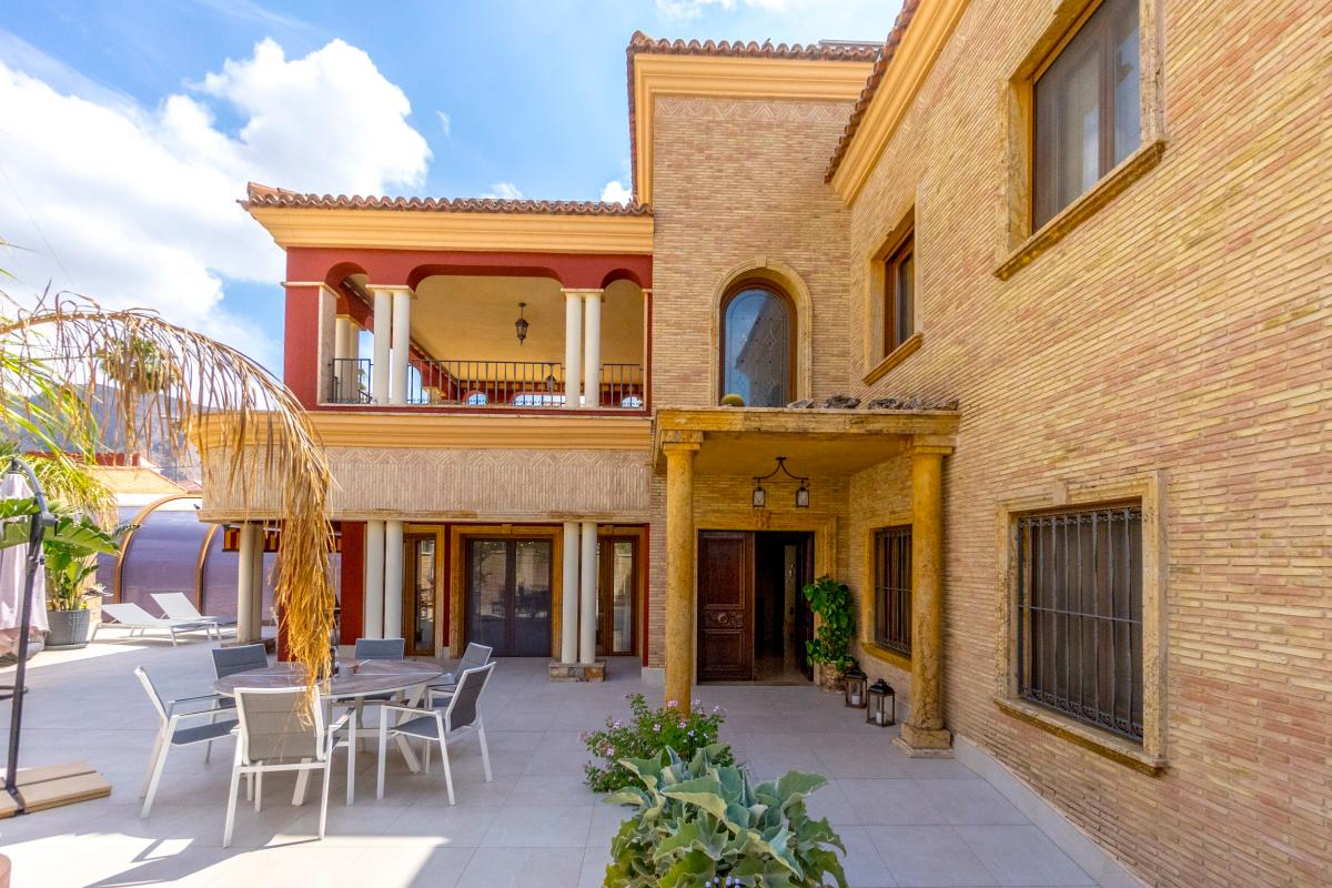 Villa i Alicante, Spanien 3 sovrum, 1 kvm. Nr. 112927