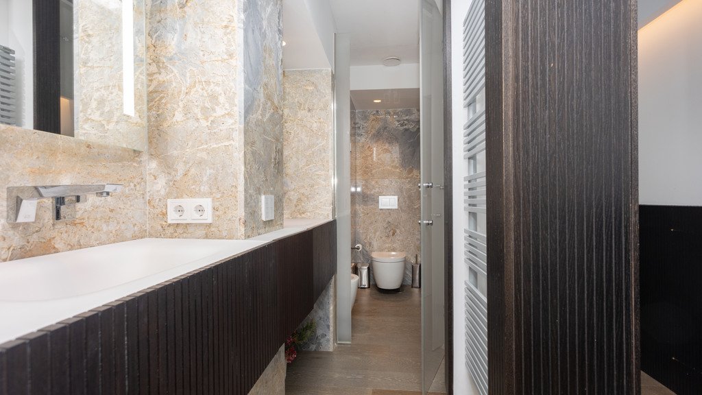 Wohnung in Madrid, Spanien 2 Schlafzimmer, 220 m2 Nr. 106603