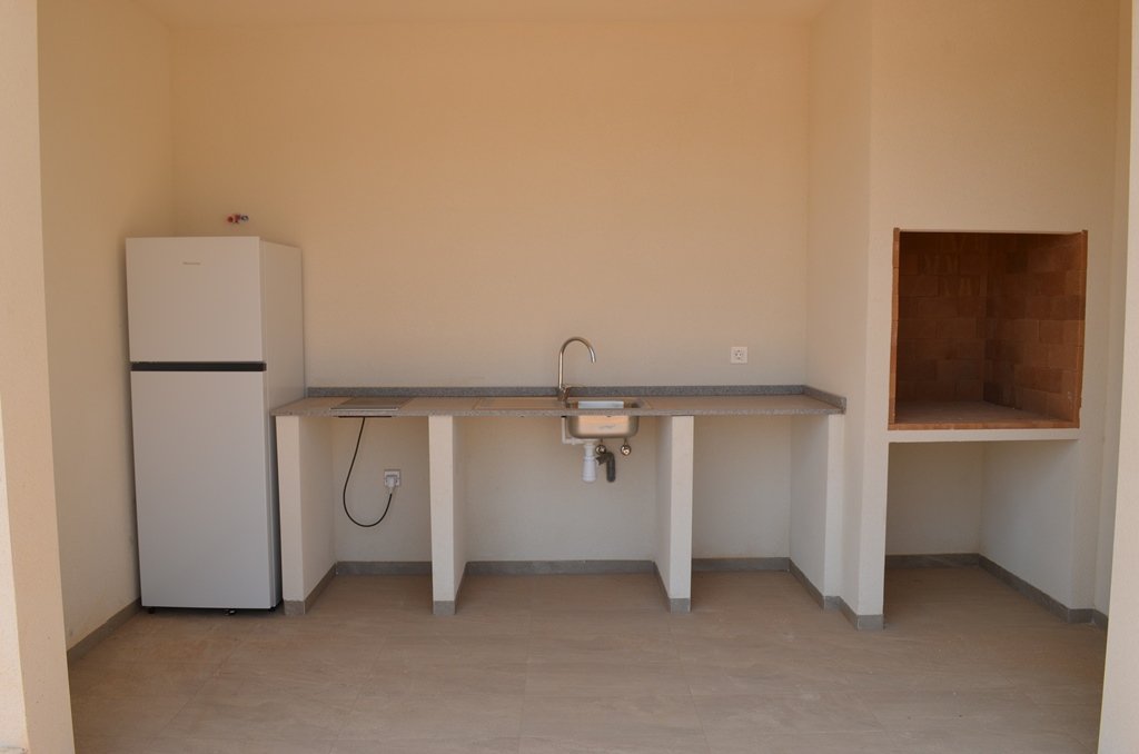 Huvila Pinoso, Alicante, Espanja 5 makuuhuonetta, 225 m2 No. 87408