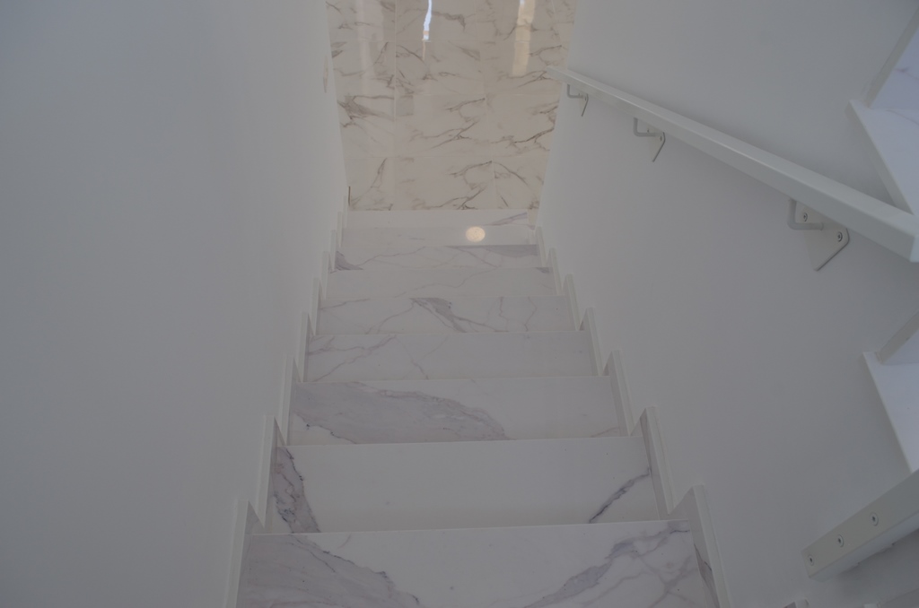 Huvila Pinoso, Alicante, Espanja 5 makuuhuonetta, 225 m2 No. 87408