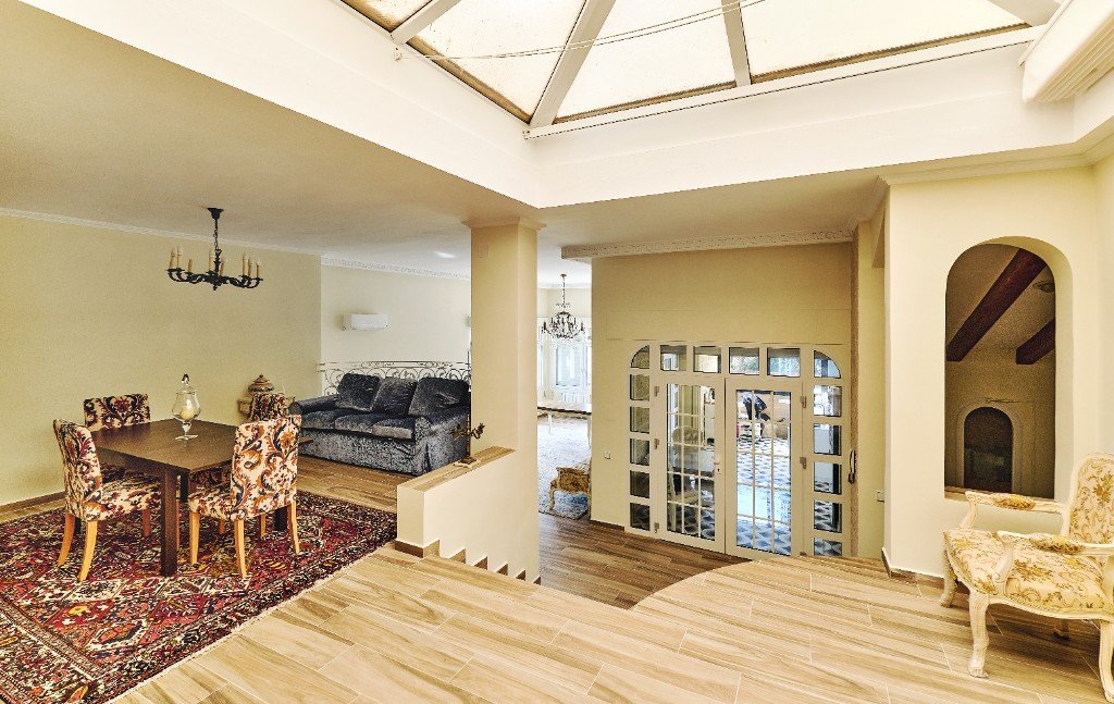 Huvila Dehesa De Campoamor, Alicante, Espanja 4 makuuhuonetta, 350 m2 No. 87409