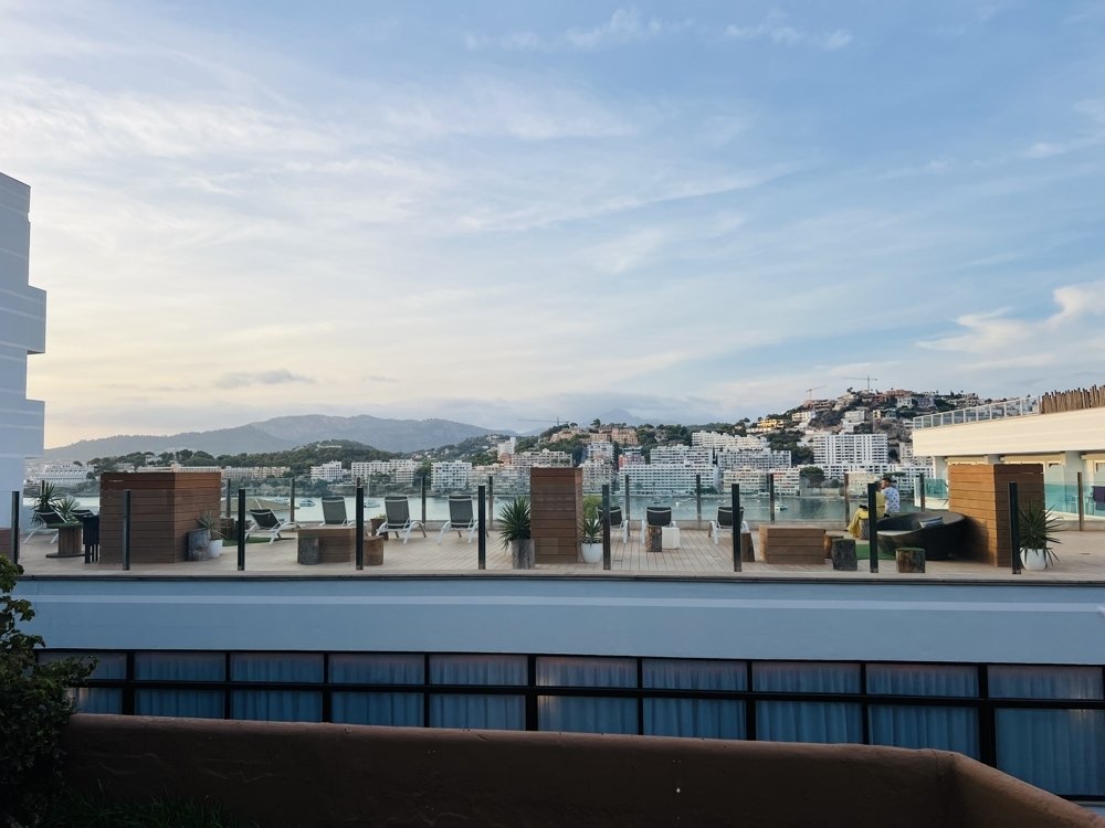 Casa a Santa Ponsa, Mallorca, Spagna 4 camere da letto, 280 mq. N° 109939
