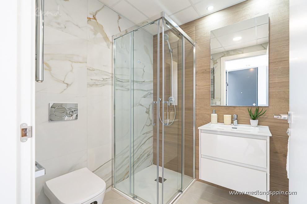 Villa à Torrevieja, Alicante, Espagne 3 chambres, 122 m2 No. 104989