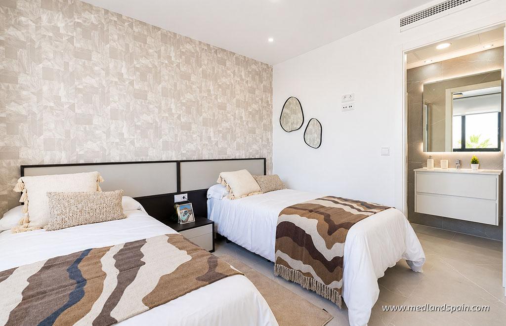 Villa à Torrevieja, Alicante, Espagne 3 chambres, 122 m2 No. 104989