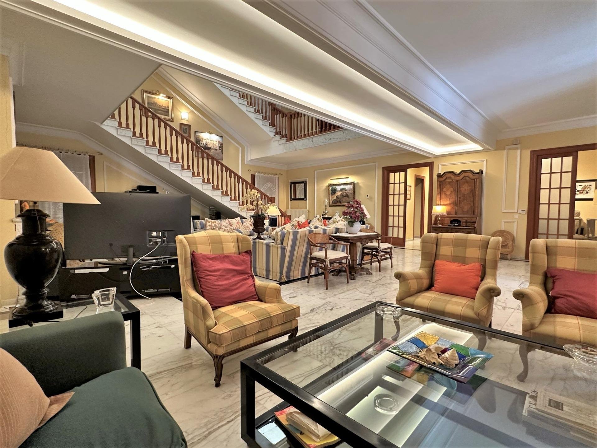Huvila Naquera, Valencia, Espanja 5 makuuhuonetta, 739 m2 No. 84496