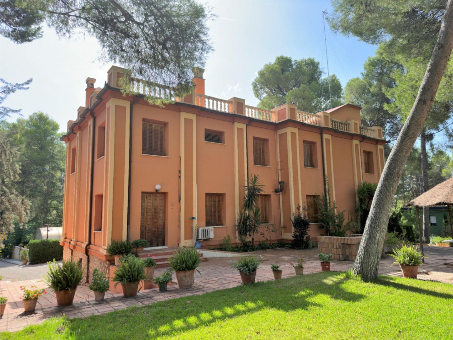 Huvila Naquera, Valencia, Espanja 5 makuuhuonetta, 739 m2 No. 84496