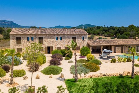 Finca in Llucmajor, Mallorca, Spain 5 bedrooms, 450 sq.m. No. 117449