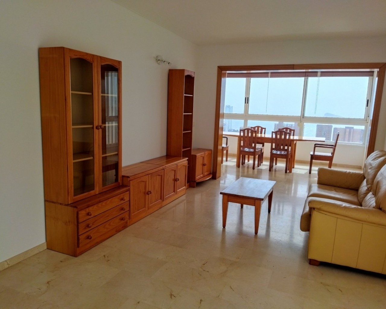 Apartamento en Benidorm, Alicante, España 3 dormitorios, 160 m2 No. 119385