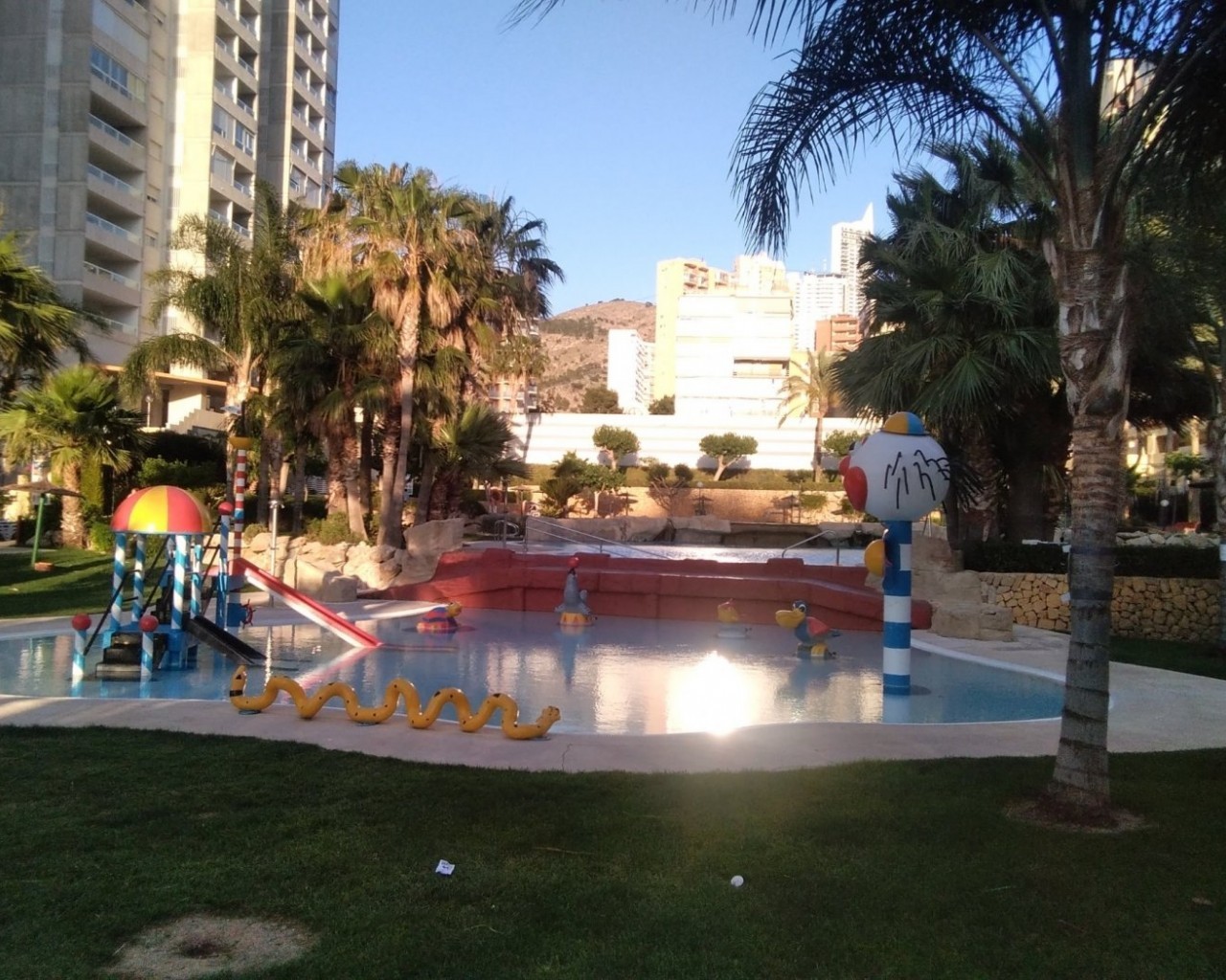 Apartamento en Benidorm, Alicante, España 3 dormitorios, 160 m2 No. 119385