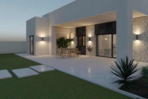 Villa a Pinoso, Alicante, Spagna 3 camere da letto, 123 mq. N° 111216