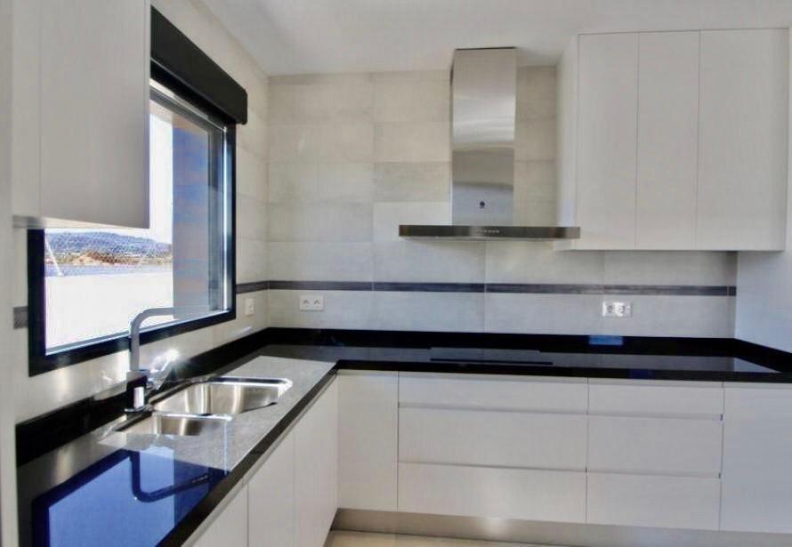 Villa en Pinoso, Alicante, España 3 dormitorios, 120 m2 No. 111217