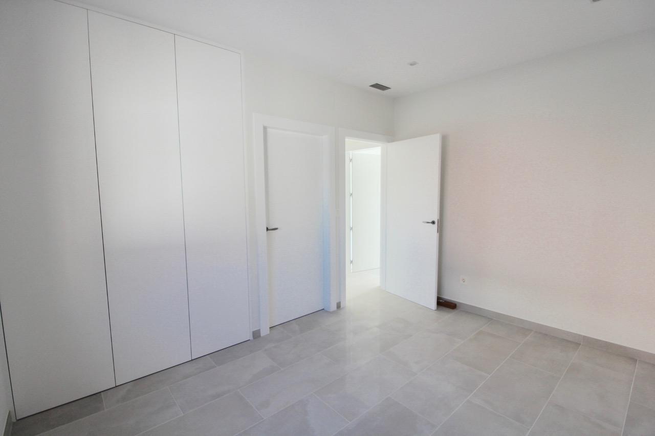 Villa en Pinoso, Alicante, España 3 dormitorios, 120 m2 No. 111217