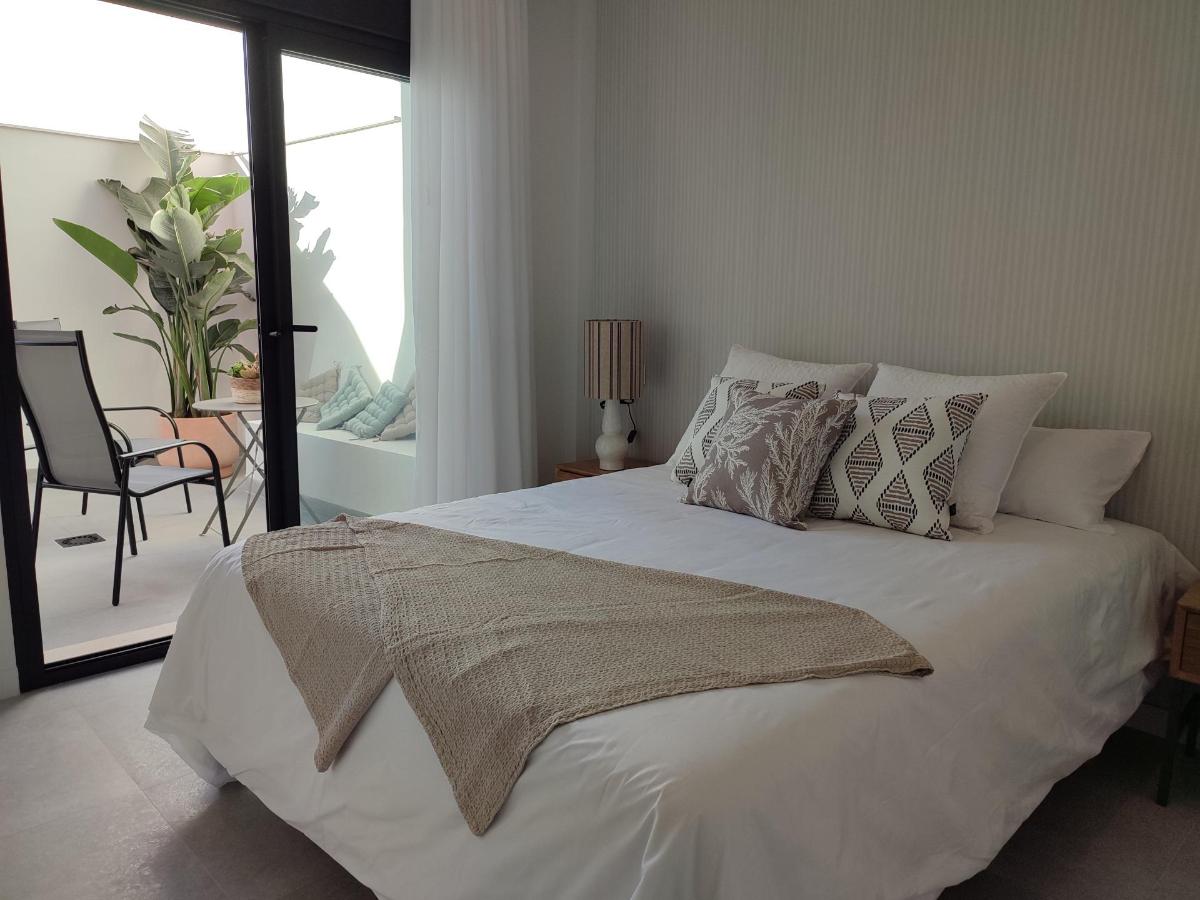 Bungalow in Pilar de la Horadada, Alicante, Spain 3 bedrooms, 93 sq.m. No. 112979