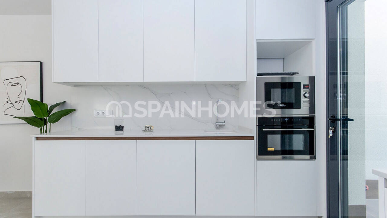 Huvila San Miguel de Salinas, Alicante, Espanja 3 makuuhuonetta, 144 m2 No. 48775