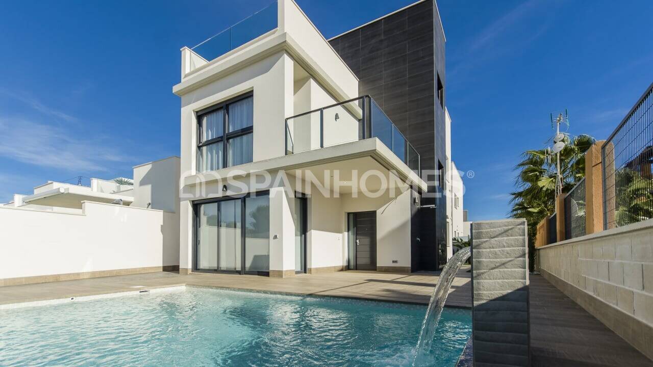 Huvila San Miguel de Salinas, Alicante, Espanja 3 makuuhuonetta, 144 m2 No. 48775