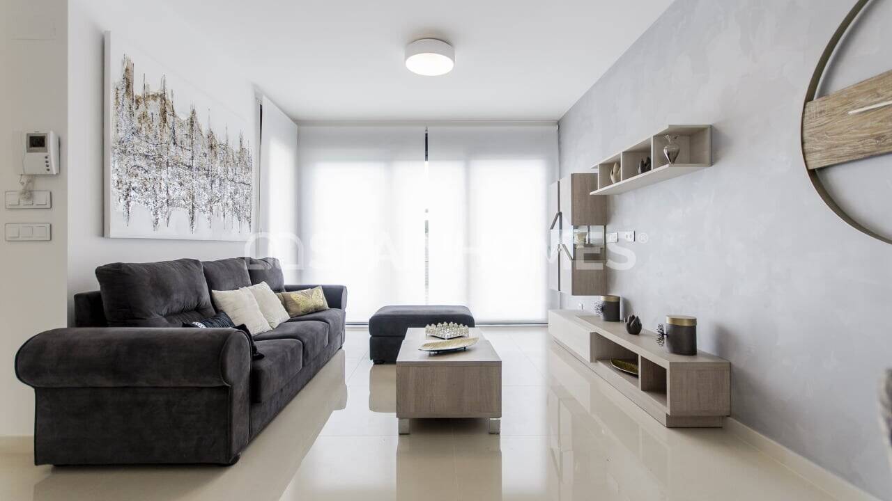 Huvila San Miguel de Salinas, Alicante, Espanja 3 makuuhuonetta, 144 m2 No. 48775