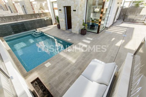 Вилла в Рохалес, Аликанте, Испания 3 спальни, 109м2 №48782