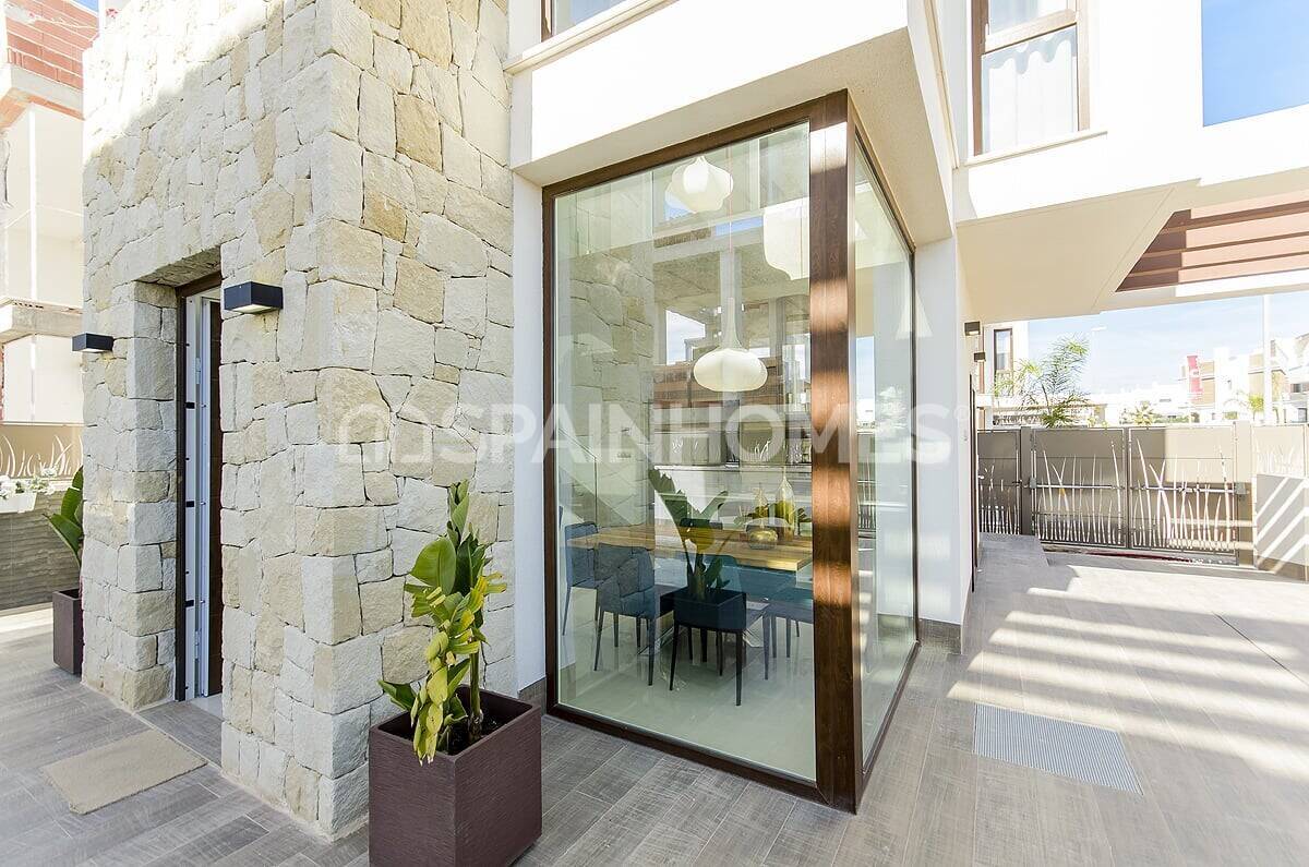 Villa i Rojales, Alicante, Spanien 3 sovrum, 109 kvm. Nr. 48782