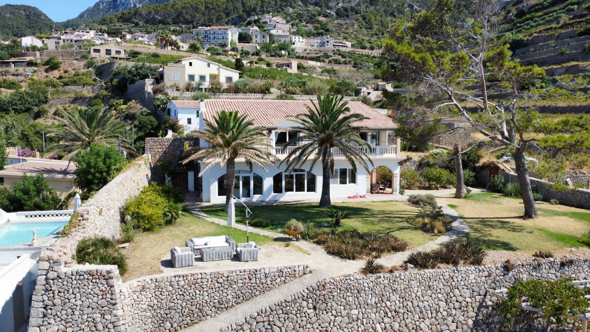 Finca Banyalbufar, Mallorca, Espanja 5 makuuhuonetta, 364 m2 No. 99920