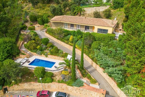 Villa à Platja D'aro, Girona, Espagne 3 chambres, 283 m2 No. 91150