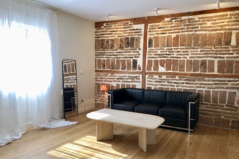 Apartment in Madrid, Spain 2 bedrooms, 78 sq.m. No. 91604